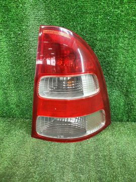 СТОП СИГНАЛ НА TOYOTA COROLLA FIELDER NZE121G