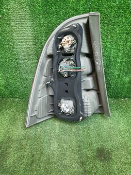 СТОП СИГНАЛ НА TOYOTA COROLLA FIELDER NZE121G