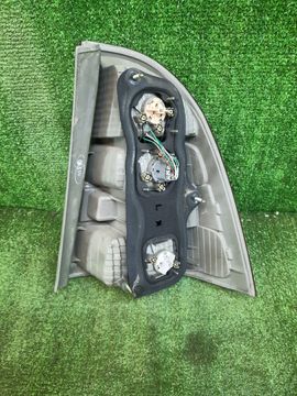 СТОП СИГНАЛ НА TOYOTA COROLLA FIELDER NZE121G