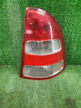 СТОП СИГНАЛ НА TOYOTA COROLLA FIELDER NZE121G