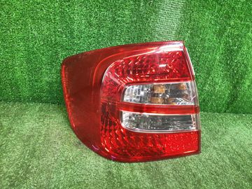 СТОП СИГНАЛ НА TOYOTA PREMIO NZT240