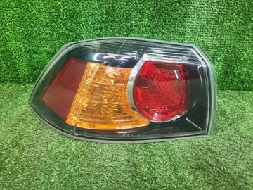 СТОП СИГНАЛ НА MITSUBISHI GALANT FORTIS CY4A