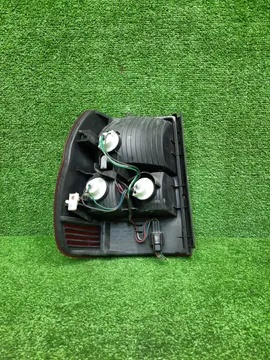 СТОП СИГНАЛ НА MITSUBISHI PAJERO IO H66W