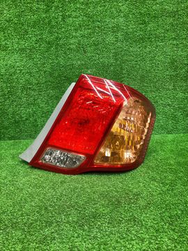 СТОП СИГНАЛ НА TOYOTA COROLLA  AXIO NZE141