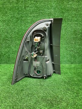 СТОП СИГНАЛ НА TOYOTA COROLLA FIELDER NZE121G