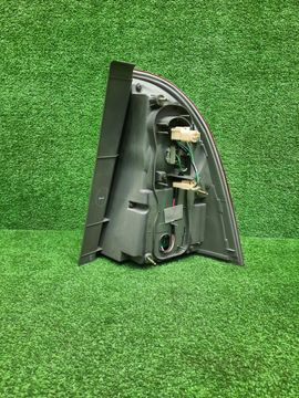 СТОП СИГНАЛ НА TOYOTA COROLLA FIELDER NZE121G