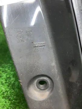 СТОП СИГНАЛ НА TOYOTA ISIS ZGM10G