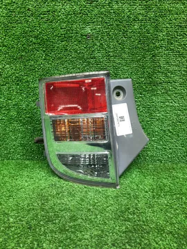 СТОП СИГНАЛ НА TOYOTA ISIS ANM10G