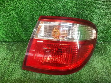 СТОП СИГНАЛ НА NISSAN BLUEBIRD SYLPHY G10