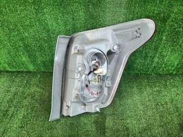 СТОП СИГНАЛ НА TOYOTA COROLLA FIELDER NZE141G