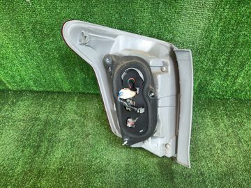 СТОП СИГНАЛ НА TOYOTA COROLLA FIELDER NZE141G