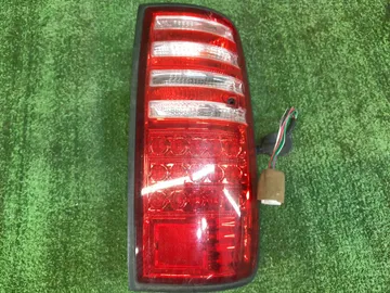 СТОП СИГНАЛ НА TOYOTA LAND CRUISER FZJ80