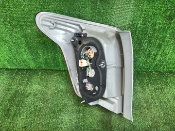 СТОП СИГНАЛ НА TOYOTA COROLLA FIELDER NZE141G