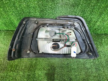 СТОП СИГНАЛ НА NISSAN BLUEBIRD EU14