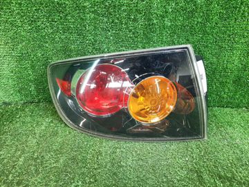 СТОП СИГНАЛ НА MAZDA AXELA BK5P