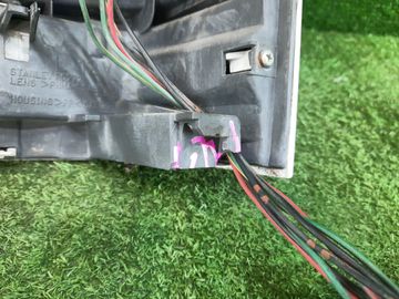 СТОП СИГНАЛ НА MAZDA BONGO FRIENDEE SGLR