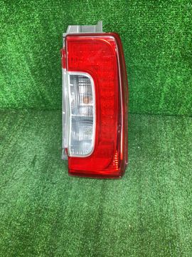 СТОП СИГНАЛ НА DAIHATSU TANTO LA600S