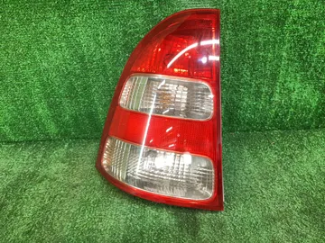 СТОП СИГНАЛ НА TOYOTA COROLLA FIELDER NZE121G