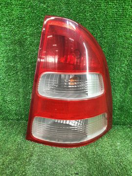 СТОП СИГНАЛ НА TOYOTA COROLLA FIELDER NZE121G