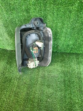 СТОП СИГНАЛ НА TOYOTA HIACE REGIUS KCH46W