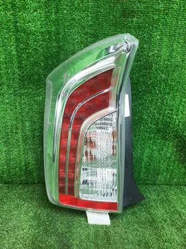 СТОП СИГНАЛ НА TOYOTA PRIUS ZVW30