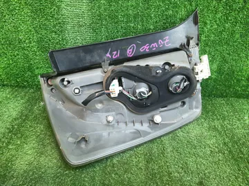 СТОП СИГНАЛ НА TOYOTA PRIUS ZVW30