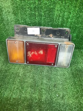 СТОП СИГНАЛ НА ISUZU ELF NKR69