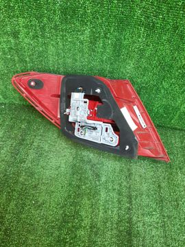 СТОП СИГНАЛ НА MERCEDES-BENZ C-CLASS C204