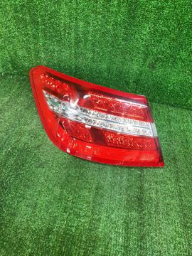 СТОП СИГНАЛ НА MERCEDES-BENZ E-CLASS C207
