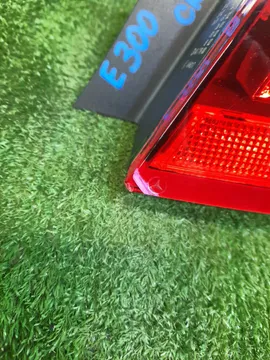 СТОП СИГНАЛ НА MERCEDES-BENZ E-CLASS W212