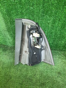 СТОП СИГНАЛ НА TOYOTA COROLLA FIELDER NZE121G