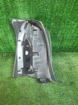 СТОП СИГНАЛ НА TOYOTA WISH ZNE10