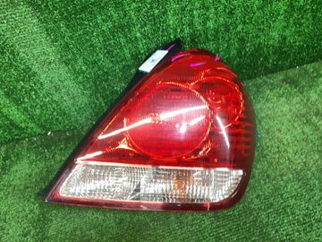 СТОП СИГНАЛ НА NISSAN BLUEBIRD SYLPHY G10