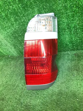 СТОП СИГНАЛ НА TOYOTA GRANVIA KCH10
