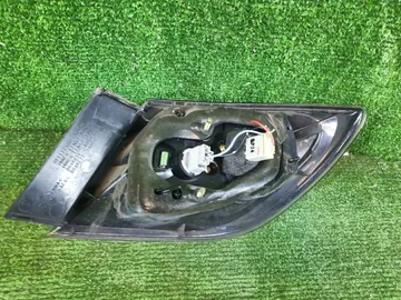 СТОП СИГНАЛ НА MAZDA AXELA BK3P