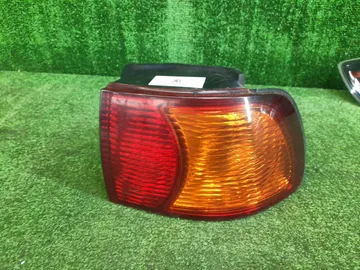 СТОП СИГНАЛ НА TOYOTA IPSUM SXM10