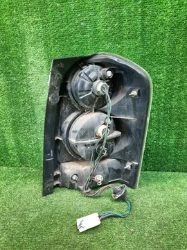 СТОП СИГНАЛ НА MAZDA MPV LW3W