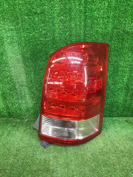 СТОП СИГНАЛ НА TOYOTA WISH ZNE10