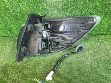 СТОП СИГНАЛ НА TOYOTA WISH ZGE20W