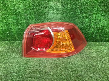 СТОП СИГНАЛ НА MITSUBISHI GALANT FORTIS CY4A