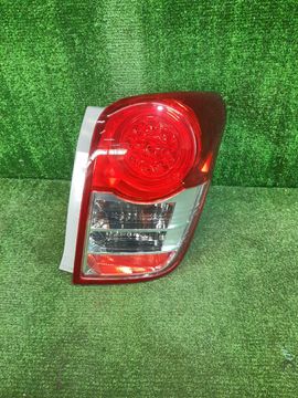 СТОП СИГНАЛ НА TOYOTA COROLLA FIELDER NZE141G