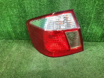 СТОП СИГНАЛ НА TOYOTA PREMIO NZT240