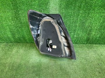 СТОП СИГНАЛ НА TOYOTA COROLLA SPACIO NZE121N