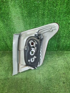 СТОП СИГНАЛ НА TOYOTA COROLLA FIELDER NZE141G