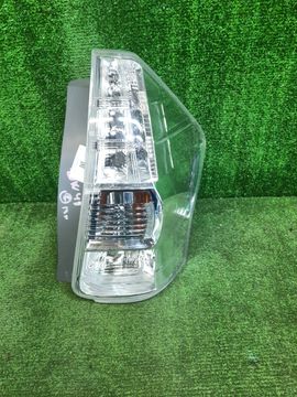 СТОП СИГНАЛ НА TOYOTA PRIUS ALPHA ZVW41W