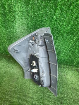 СТОП СИГНАЛ НА TOYOTA PRIUS ALPHA ZVW41W