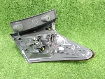 СТОП СИГНАЛ НА TOYOTA AURIS NZE181H