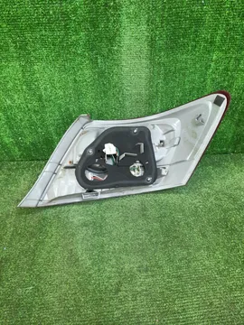 СТОП СИГНАЛ НА TOYOTA ALLION NZT260