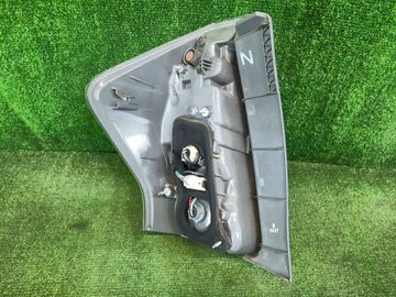 СТОП СИГНАЛ НА TOYOTA PRIUS ALPHA ZVW41W