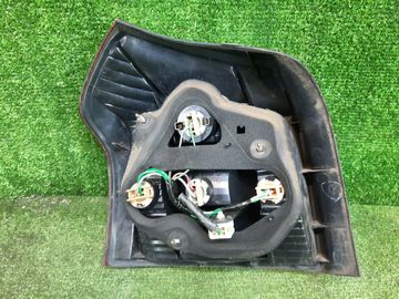 СТОП СИГНАЛ НА TOYOTA COROLLA RUNX NZE121